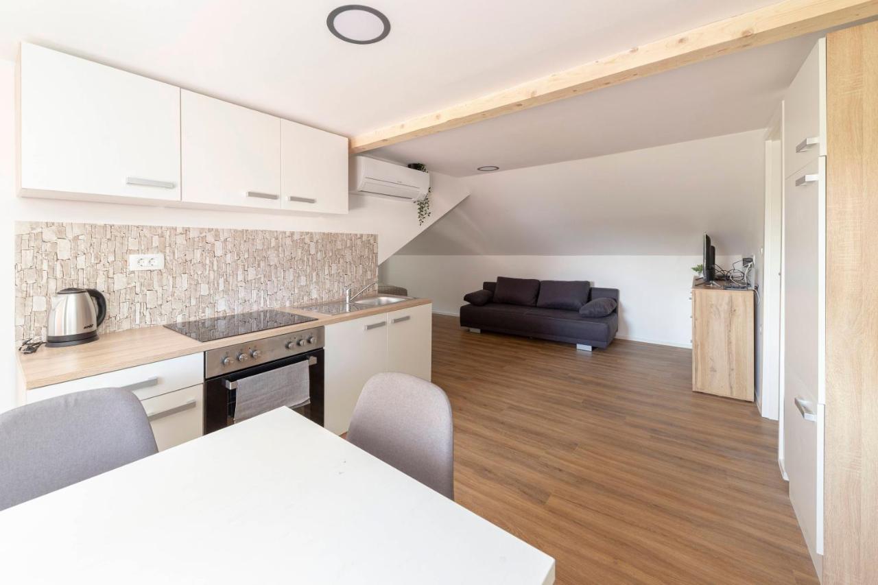 Apartments Berni Λιουμπλιάνα Εξωτερικό φωτογραφία