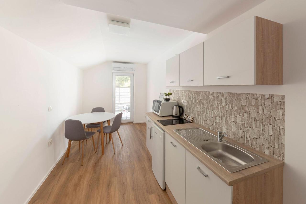 Apartments Berni Λιουμπλιάνα Εξωτερικό φωτογραφία